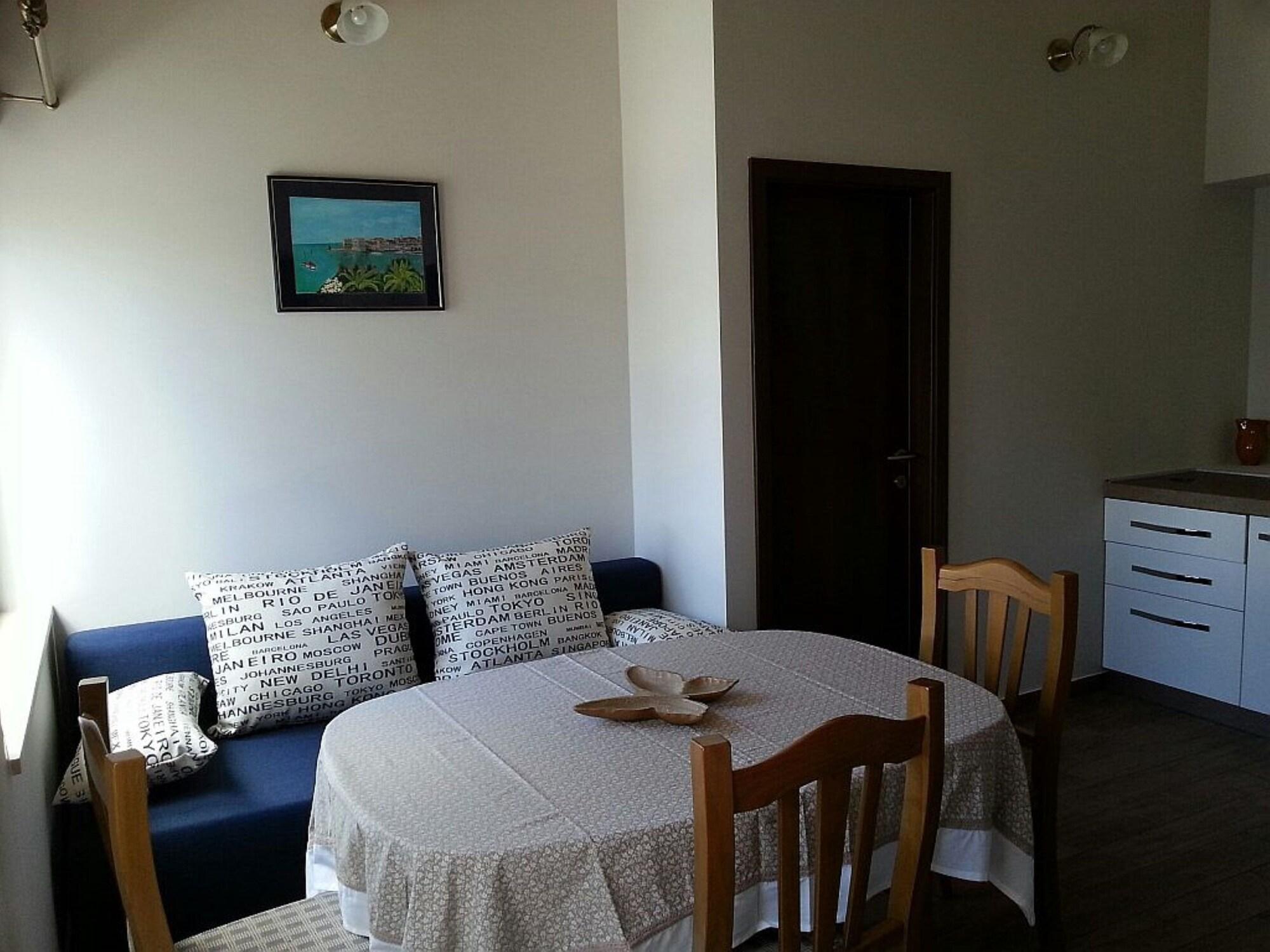 Apartments Villa Mirjana Mlini Exterior photo